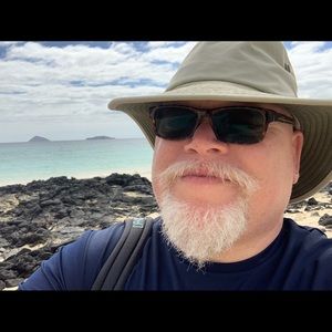 Meet your Posher, Kenneth